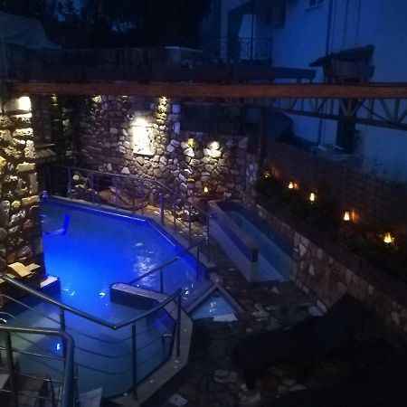 9 Queens Spa Hotel Loutra Edipsou  Eksteriør billede