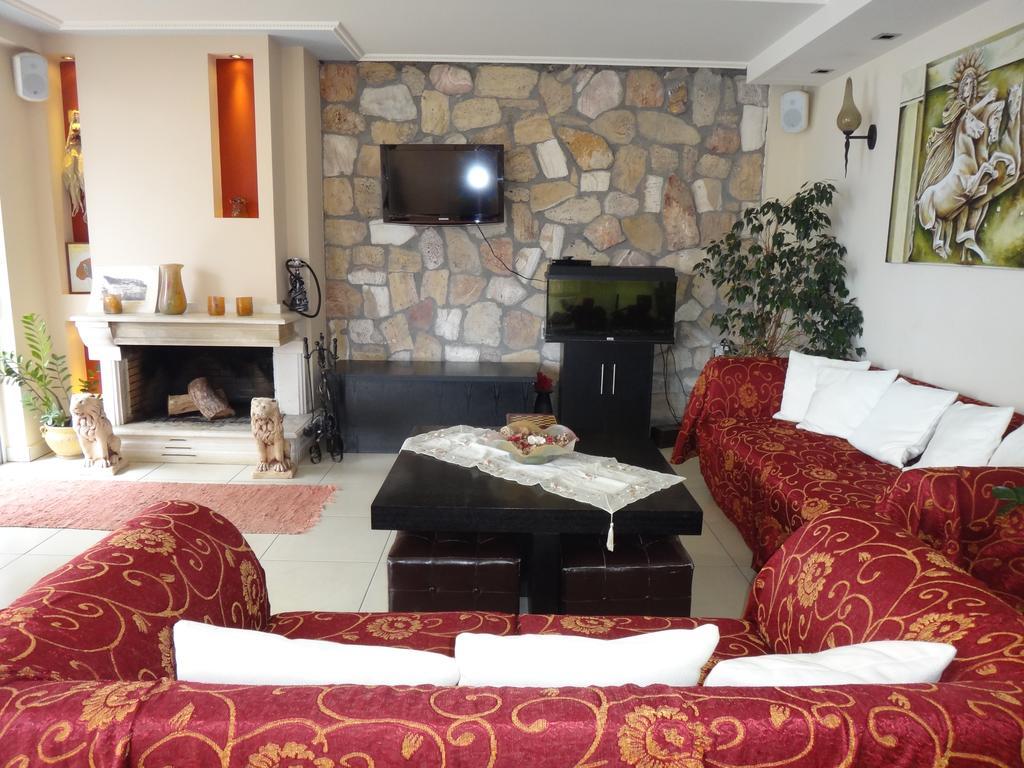 9 Queens Spa Hotel Loutra Edipsou  Eksteriør billede