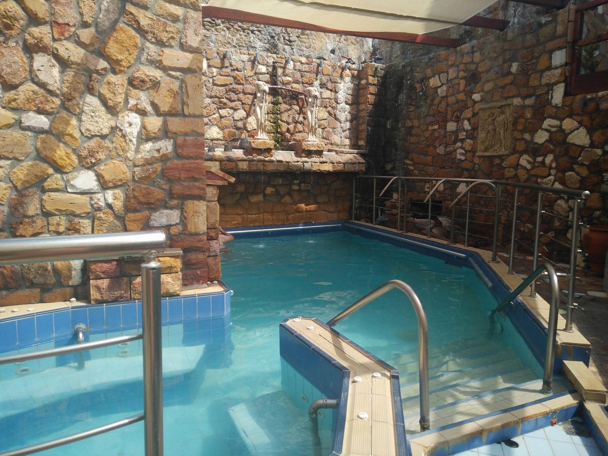 9 Queens Spa Hotel Loutra Edipsou  Eksteriør billede