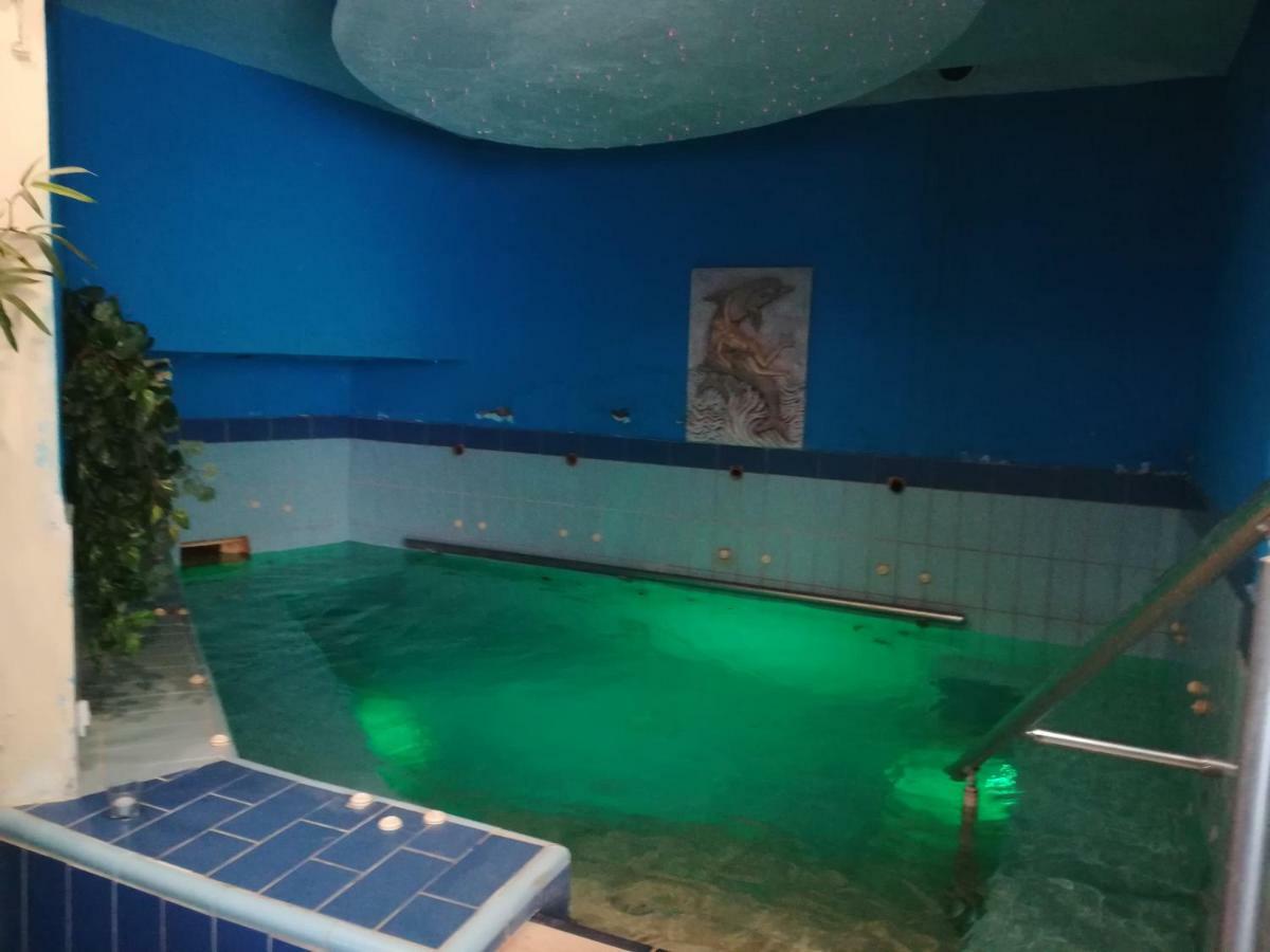 9 Queens Spa Hotel Loutra Edipsou  Eksteriør billede